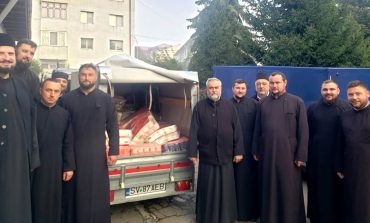 Acțiunile umanitare ale Protopopiatului Fălticeni continuă. Alimente și bunuri donate sinistraților din județul Galați