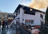 Incendiu puternic într-o locuință din comuna Slatina. Pompierii militari și civili au acționat cu șase autospeciale