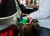 Benzina și motorina s-au scumpit la început de an. Ce prețuri practică astăzi stațiile de carburanți din Fălticeni