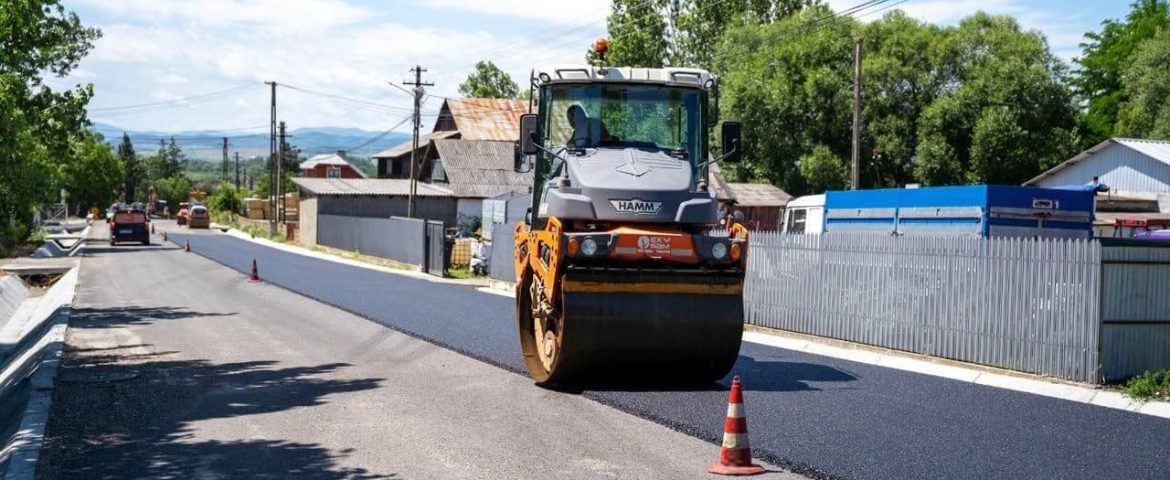 Lucrările pe tronsonul Uidești – Forăști – Oniceni se încheie la toamnă. Proiectul este realizat în proporție de 80%