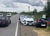 Accident rutier petrecut în comuna Fântâna Mare. Două mașini s-au ciocnit. Victimă transportată la spital