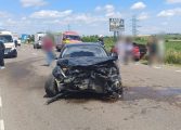 Accident rutier și trafic blocat la ieșirea din Suceava. Trei persoane din Fălticeni au fost transportate la spital
