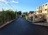 Ultima stradă de pietriș din cartierul 2 Grăniceri are acum rețea nouă de apă potabilă, canalizare și asfalt proaspăt