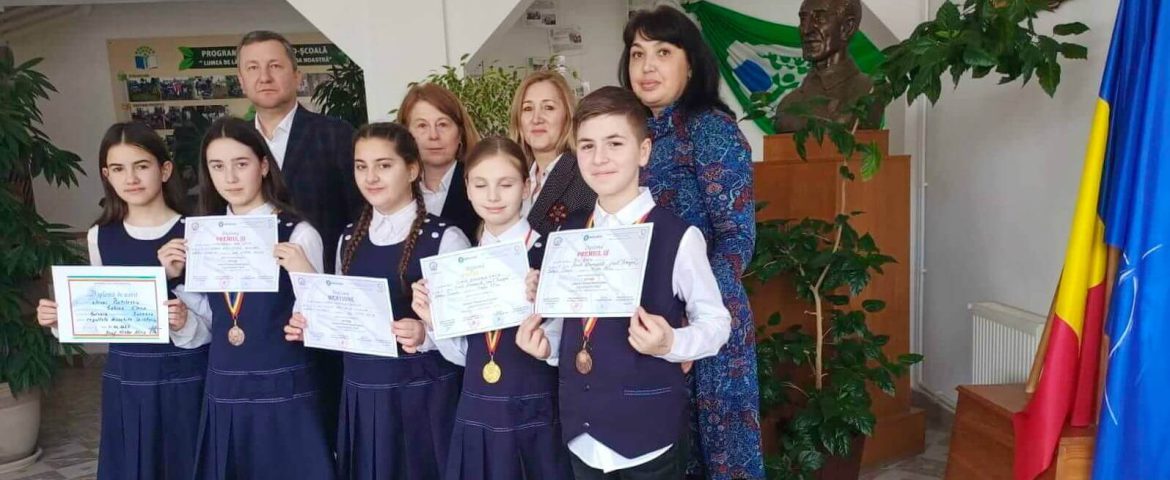 Elevii Școlii „Vasile Tomegea” Boroaia au obținut premii deosebite la un concurs național interdisciplinar