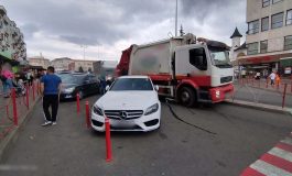 Circulație blocată în centrul municipiului Fălticeni. Un șofer și-a parcat limuzina lângă trecerea de pietoni