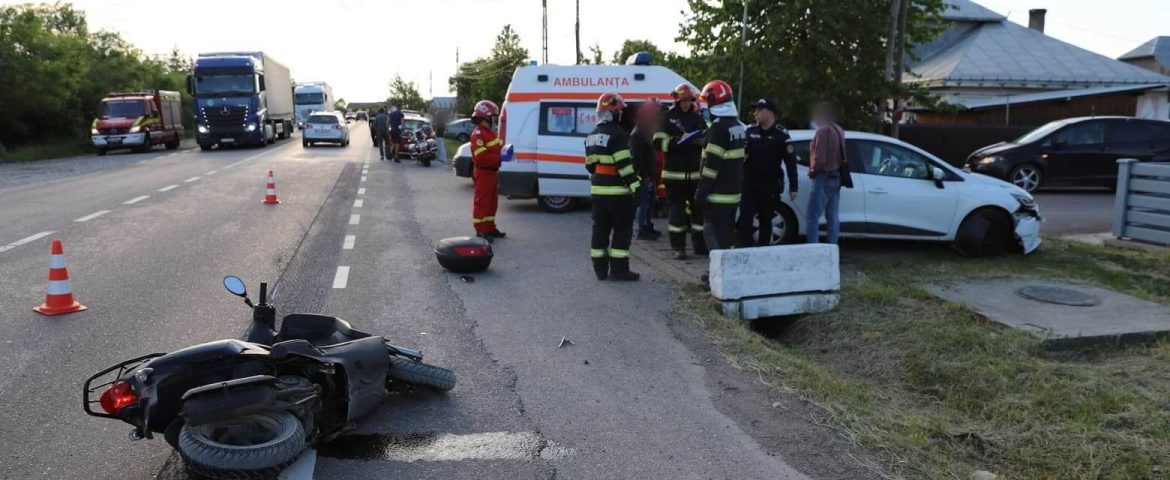 Accident rutier pe raza comunei Vadu Moldovei. Motoscuterist transportat la spital. Polițiștii desfășoară cercetări