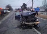 Accident rutier în comuna Cornu Luncii. Trei persoane au ajuns la spital. Coliziune produsă în zona unei intersecții