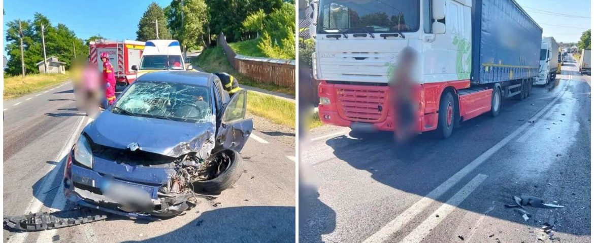 Accident rutier în comuna Drăgușeni. Un autotren și un autoturism s-au ciocnit. Două persoane sunt rănite